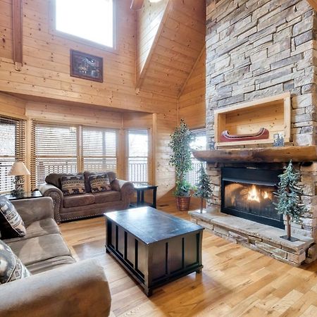 Country Living Villa Sevierville Exterior photo